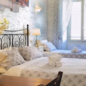  ゲストハウス Rossana House